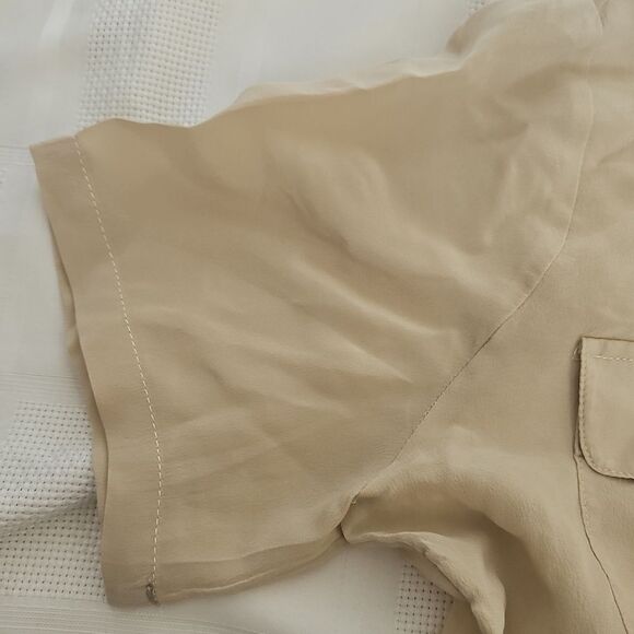 Banana Republic 100% Silk Short Sleeves Top Champagne XS - Picture 15 of 16